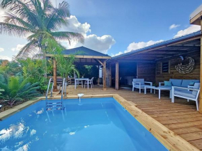 Villa l'Anjou Créole a Sainte Anne en Guadeloupe avec piscine privée et 2 chambres pour 4 personnes